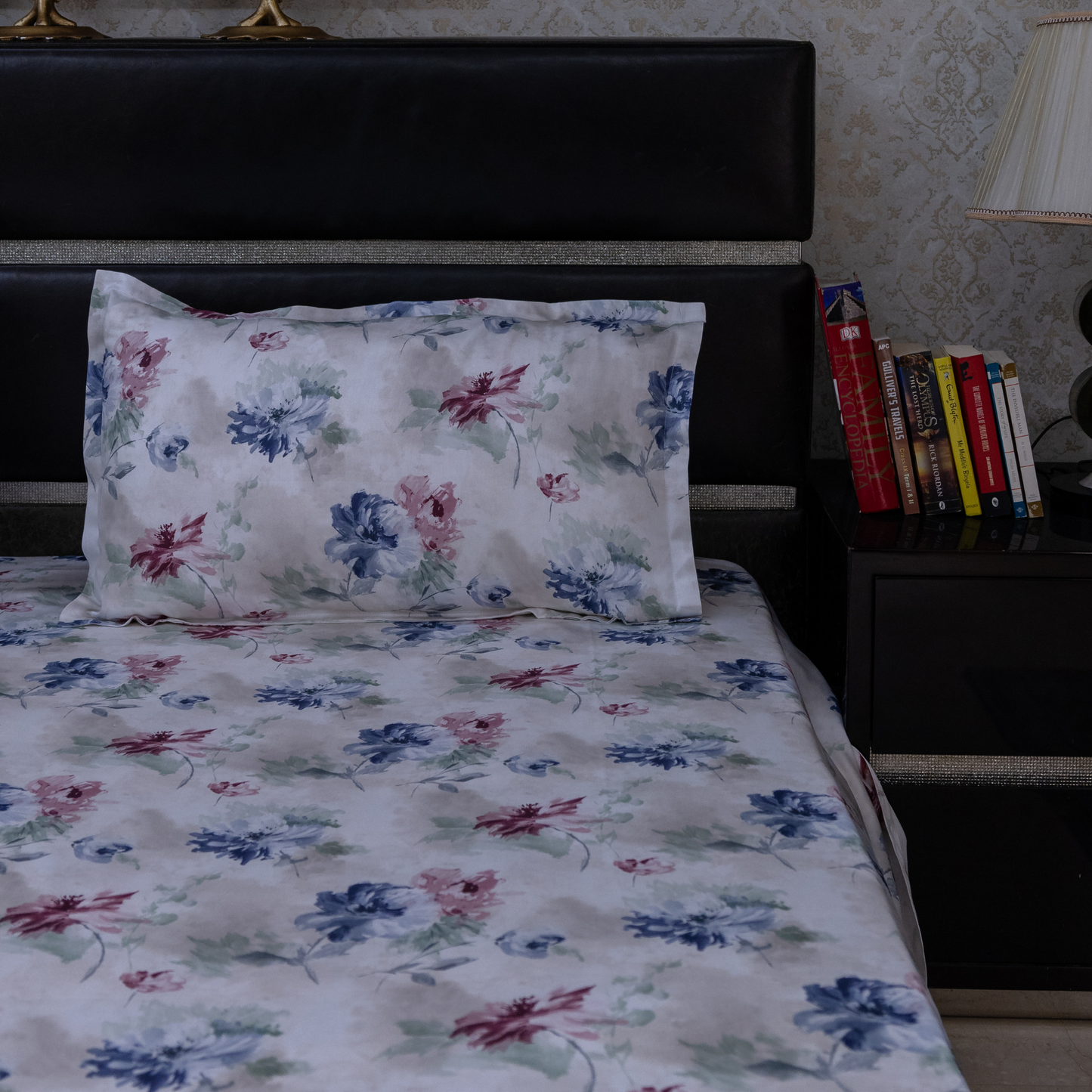 Floral Symphony printed bedsheet