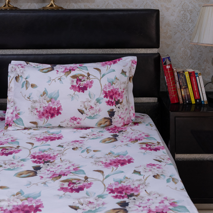 Petal Dance printed bedsheet