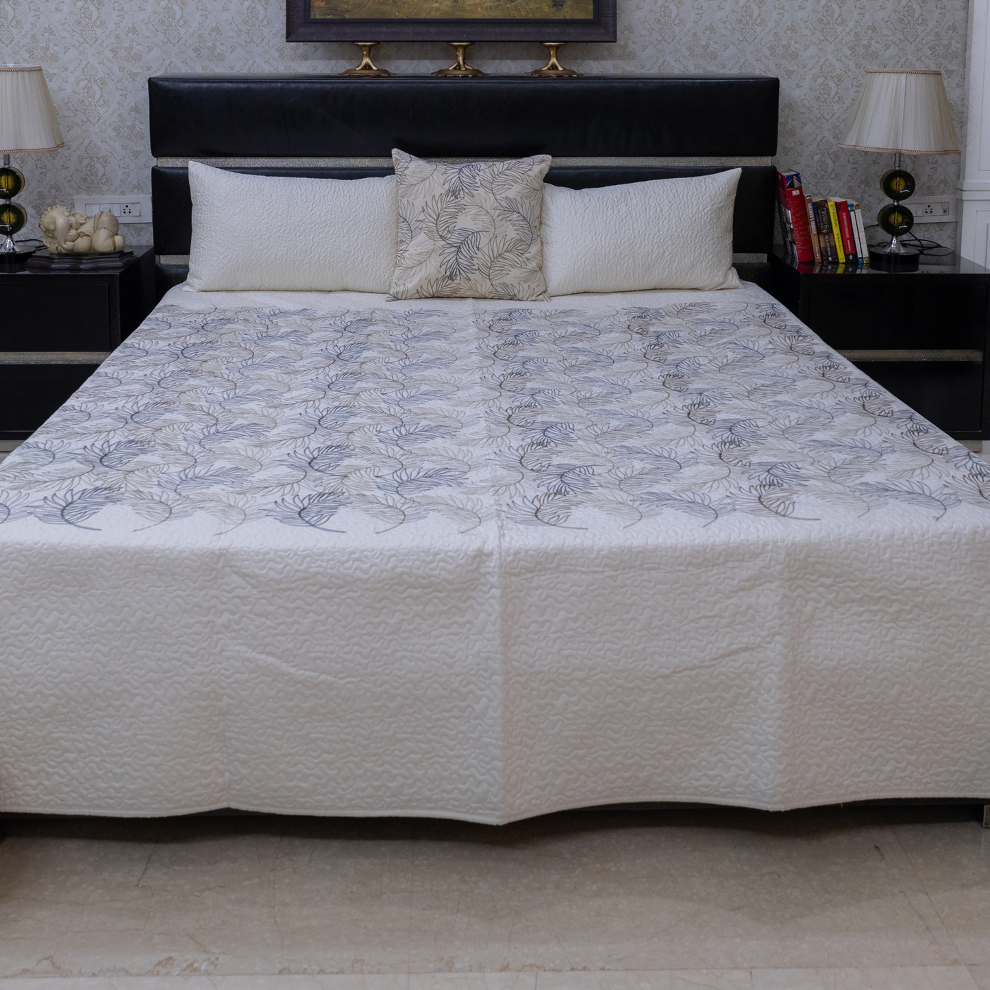 Verdant luxe bedcover brown