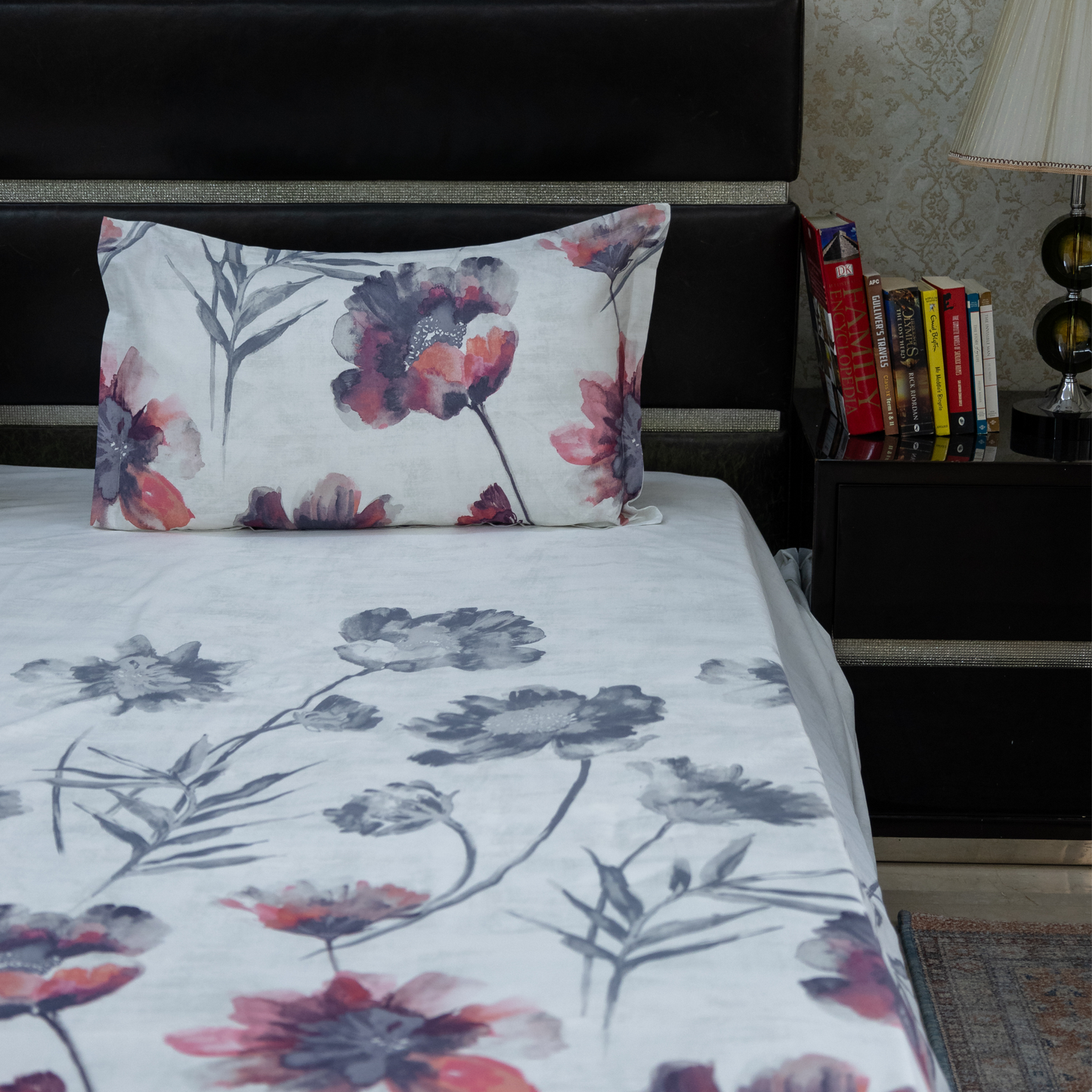 Misty Blooms printed bedsheet