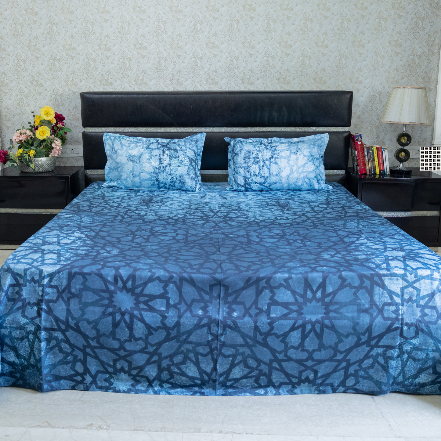 Azure escape printed bedsheet