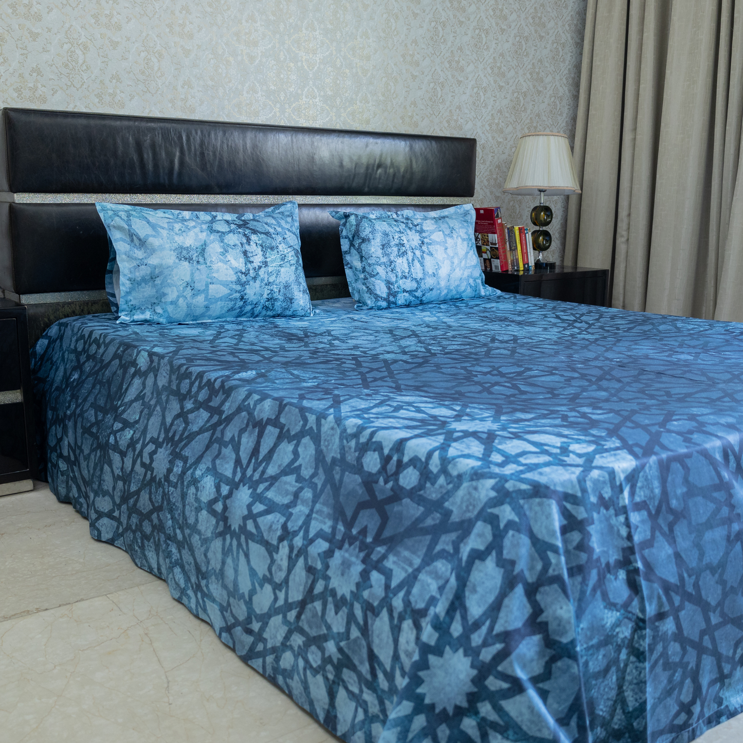 Azure escape printed bedsheet