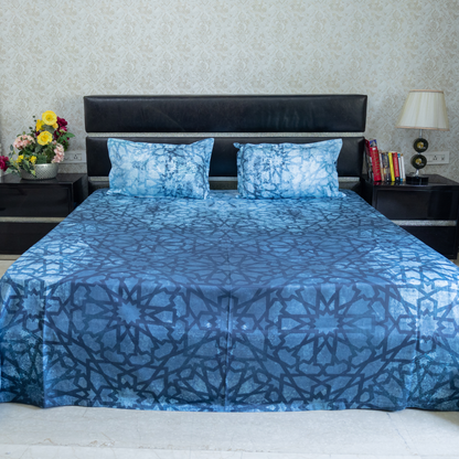 Azure escape printed bedsheet