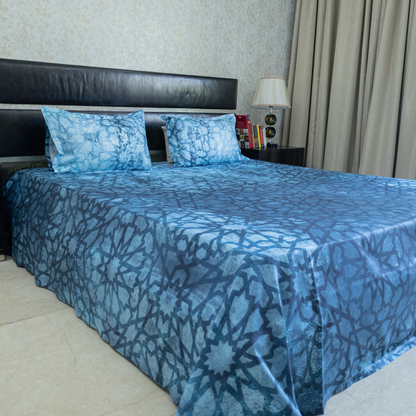 Azure escape printed bedsheet