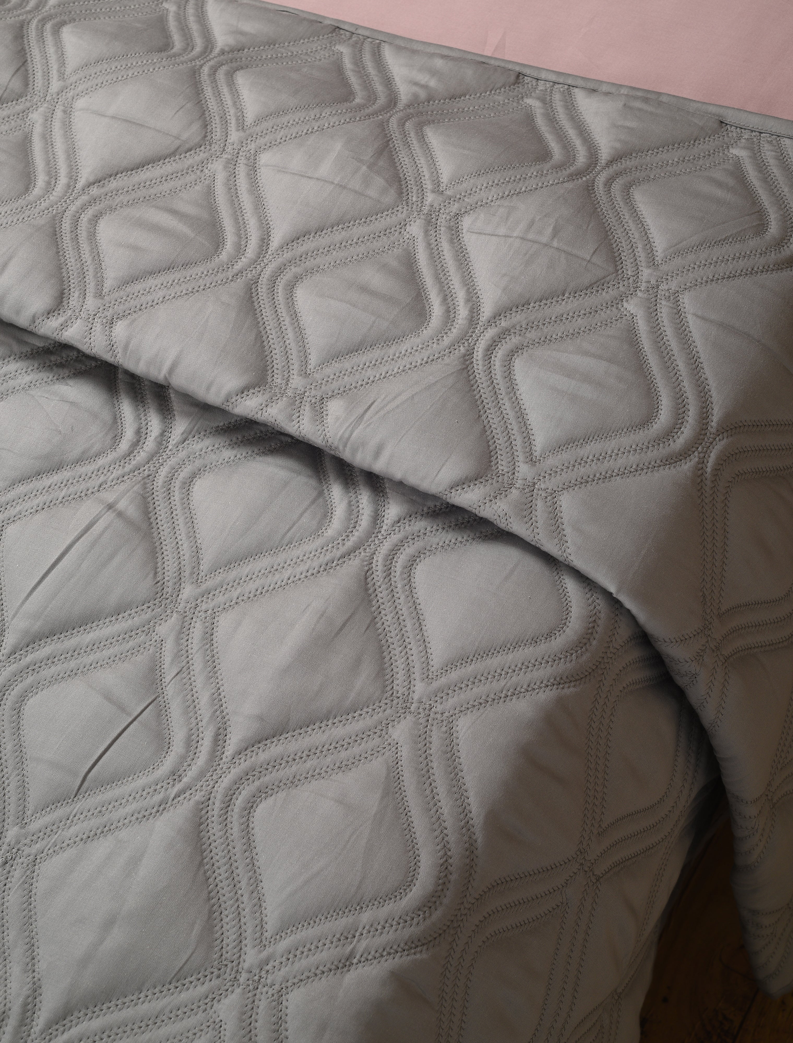 Diagonal Symphony Grey