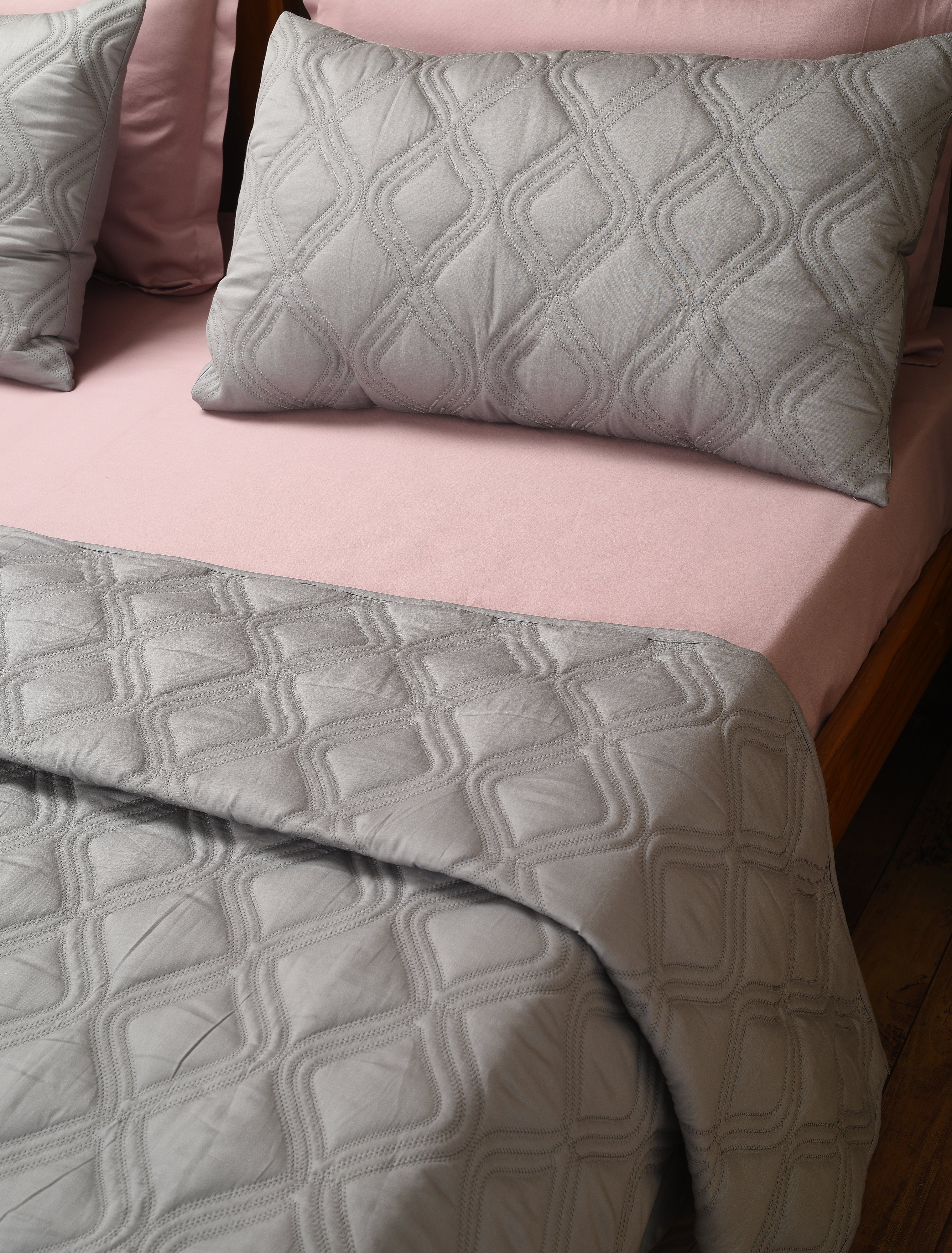 Diagonal Symphony Grey