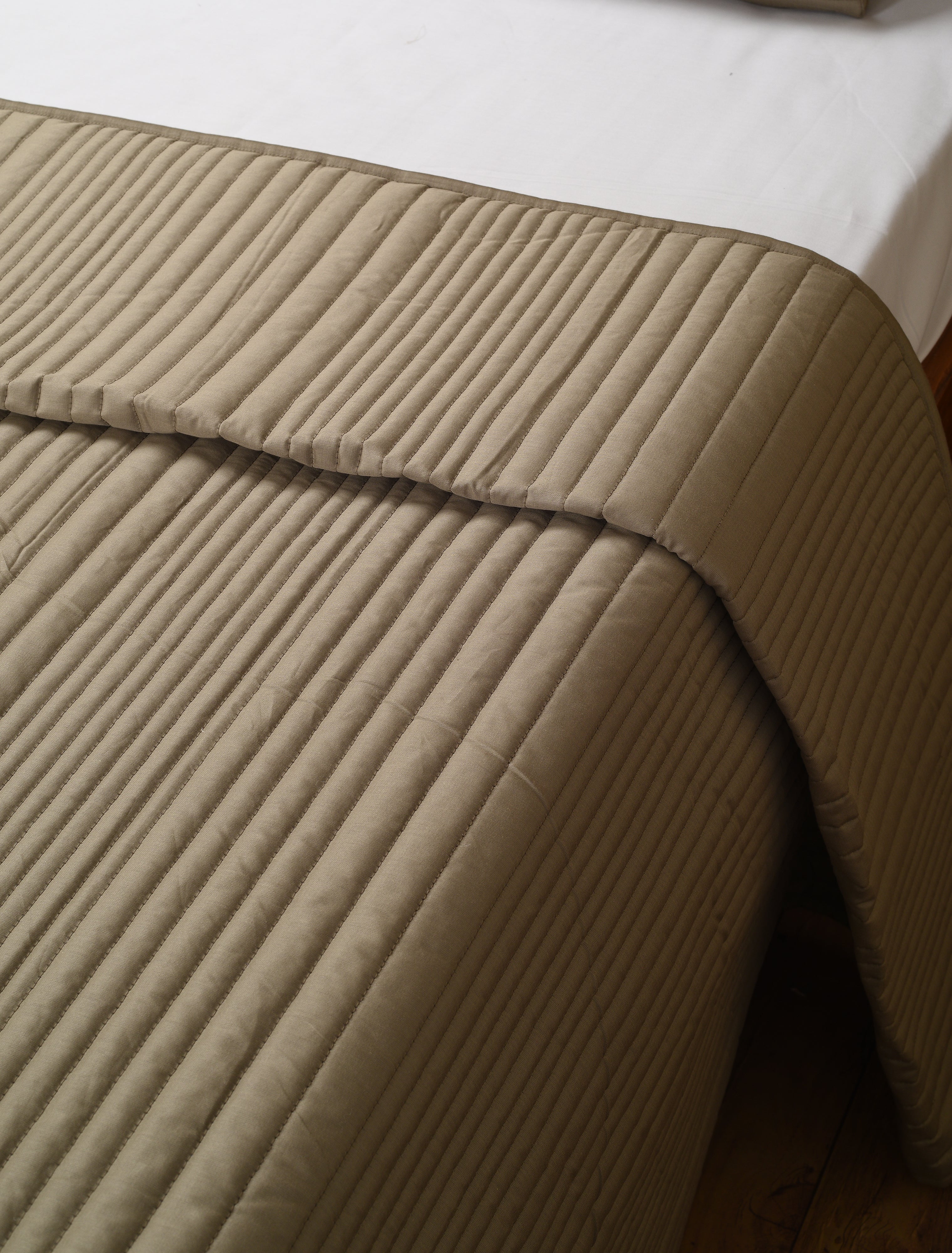 Channel Elegance Brown